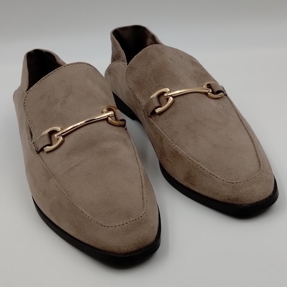 Vintage Havana mules slip on  7  faux suede gold accent loafer flats beige